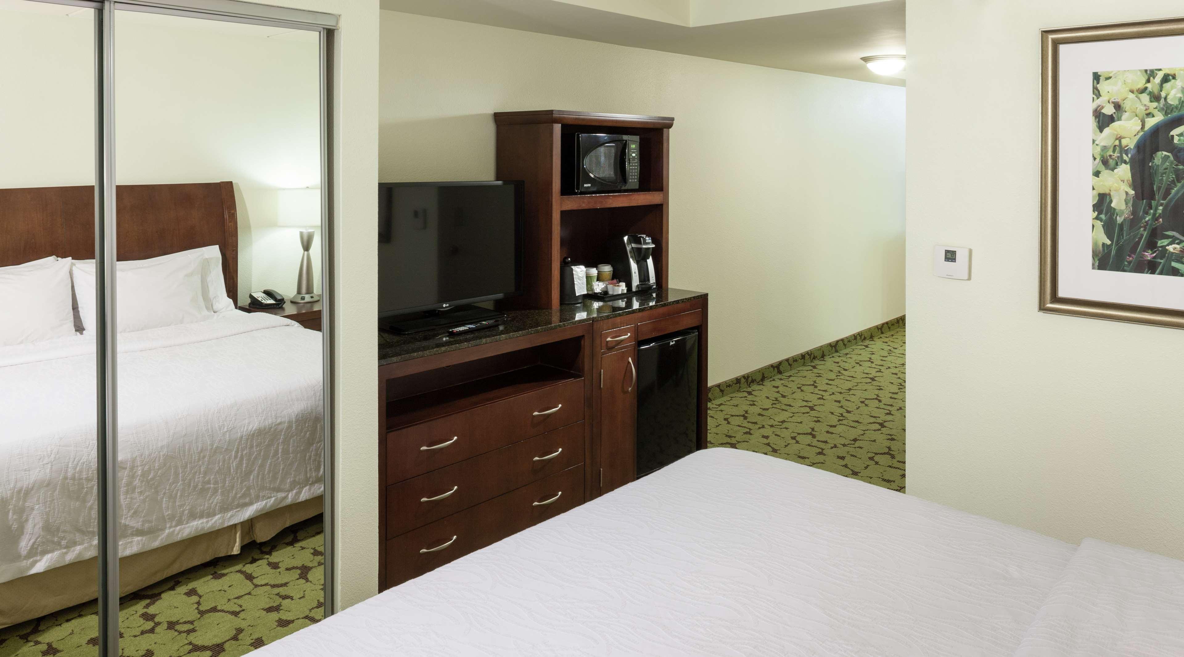 Hilton Garden Inn Dallas/Duncanville Exterior foto