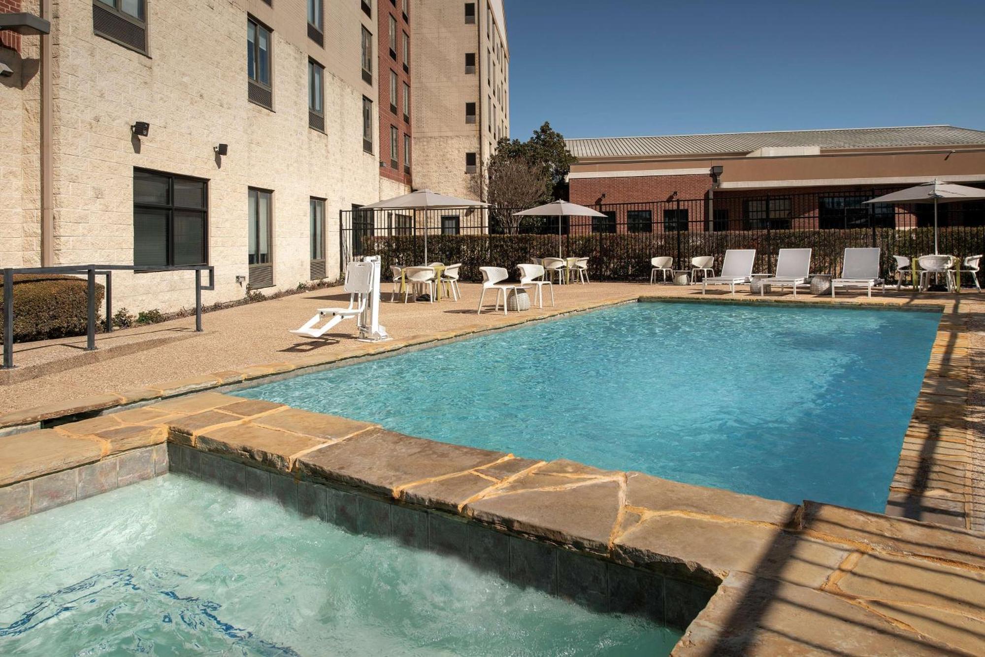 Hilton Garden Inn Dallas/Duncanville Exterior foto